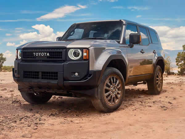 photo of Toyoata truck